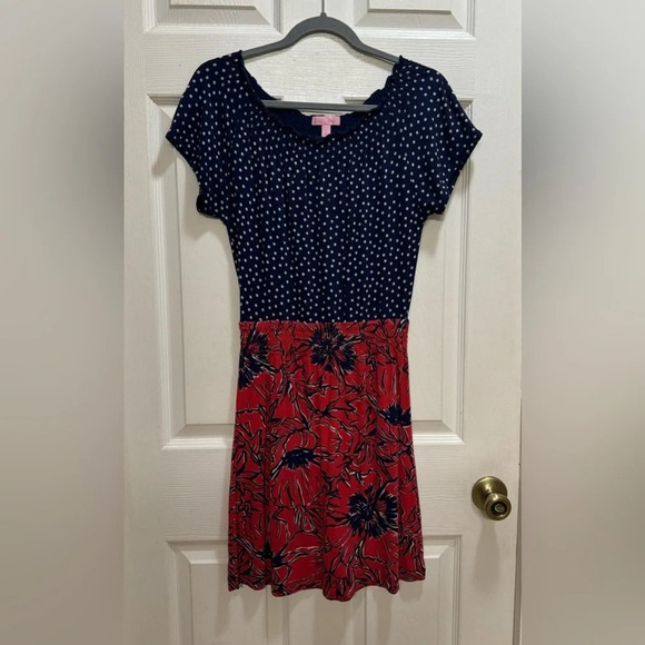 Lilly Pulitzer Blue White Polka Dots Red Floral Dress Size Small Smocked Waist - Picture 1 of 6